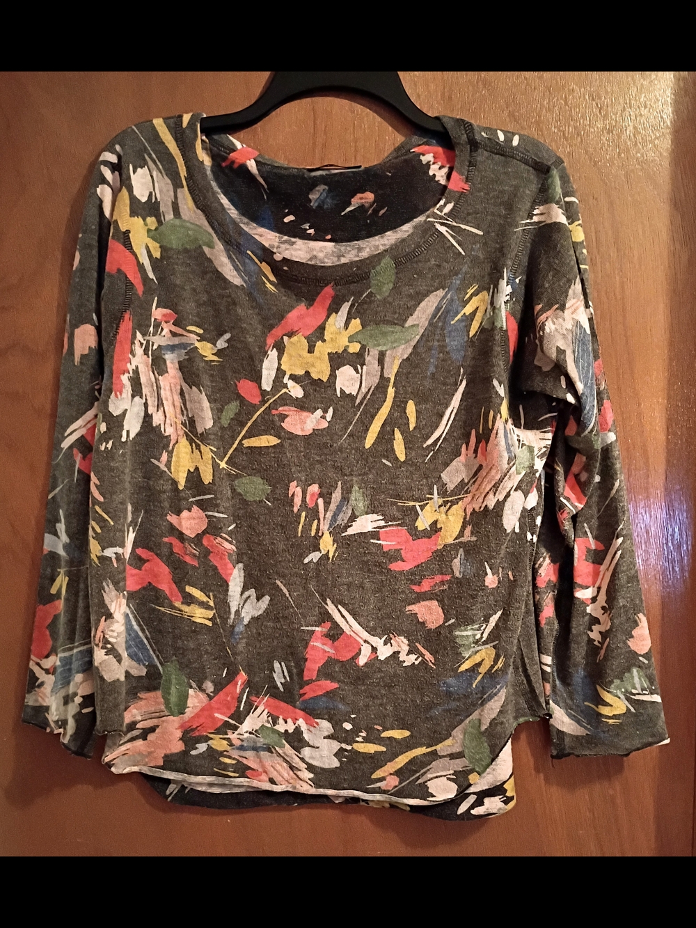 Nally & Millie Charcoal Long-Sleeve Top with Multicolor Brushstroke Print